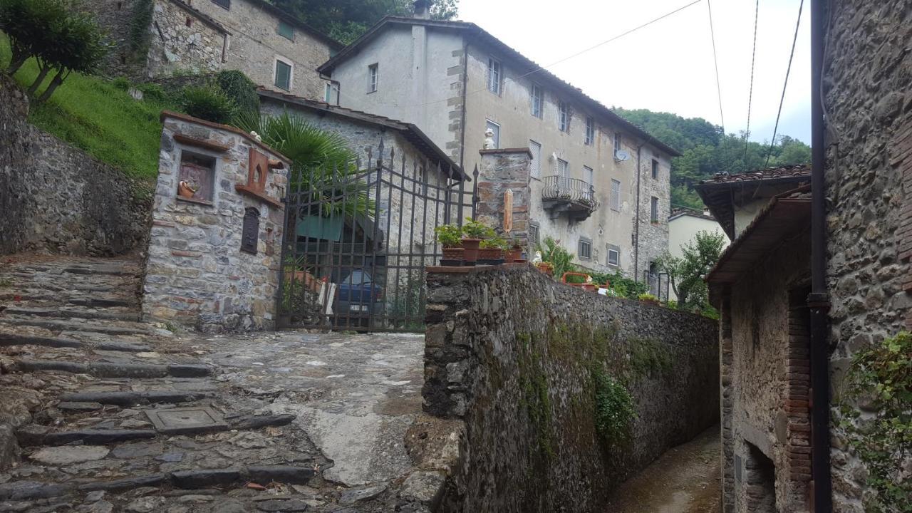 Affittacamere Ferrari Pescaglia Bagian luar foto